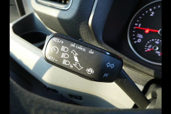 Volkswagen Crafter 35 2.0 TDI L3H2 (L2H1) airco automaat sortimo