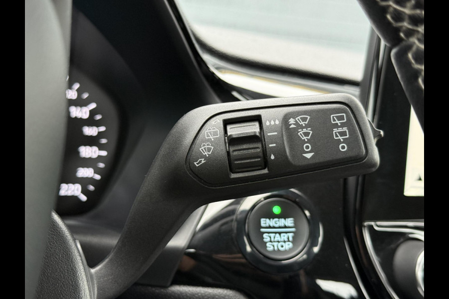 Ford Fiesta 1.0 EcoBoost Titanium 2e Eigenaar,Camera,Navi,Clima,Cruise,6 Bak,Lm velgen,Pdc V+A,N.A.P,102pk,B&O Soundsystem,Weinig km,Zeer Zuinig,Apk tot 11-2026