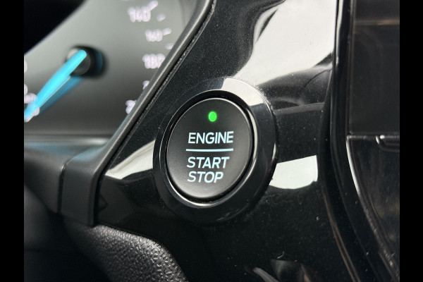 Ford Fiesta 1.0 EcoBoost Titanium 2e Eigenaar,Camera,Navi,Clima,Cruise,6 Bak,Lm velgen,Pdc V+A,N.A.P,102pk,B&O Soundsystem,Weinig km,Zeer Zuinig,Apk tot 11-2026