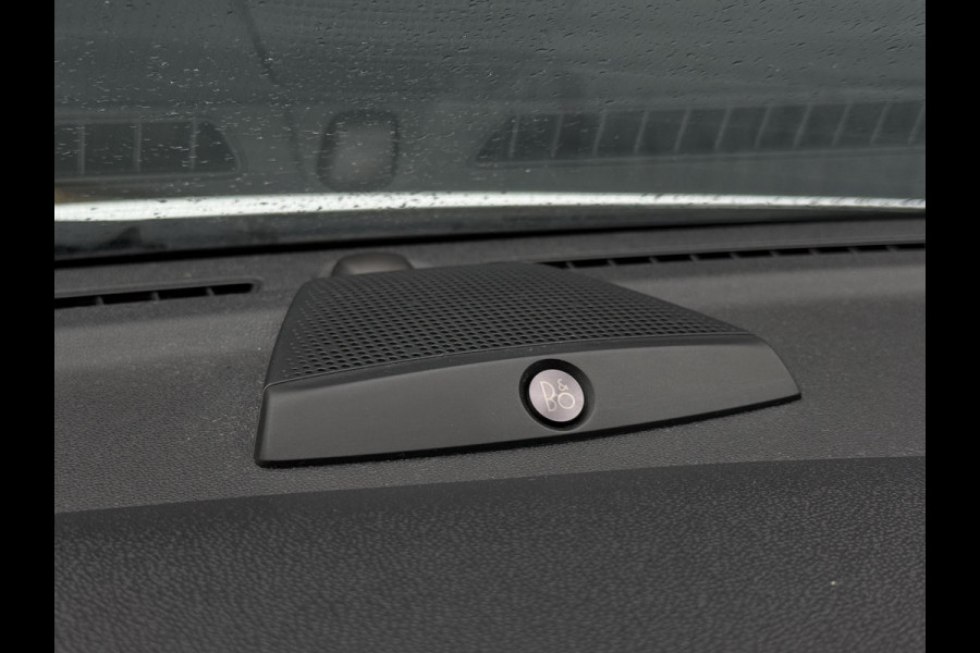 Ford Fiesta 1.0 EcoBoost Titanium 2e Eigenaar,Camera,Navi,Clima,Cruise,6 Bak,Lm velgen,Pdc V+A,N.A.P,102pk,B&O Soundsystem,Weinig km,Zeer Zuinig,Apk tot 11-2026