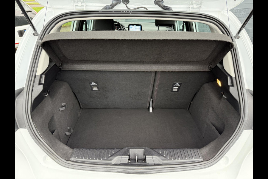 Ford Fiesta 1.0 EcoBoost Titanium 2e Eigenaar,Camera,Navi,Clima,Cruise,6 Bak,Lm velgen,Pdc V+A,N.A.P,102pk,B&O Soundsystem,Weinig km,Zeer Zuinig,Apk tot 11-2026