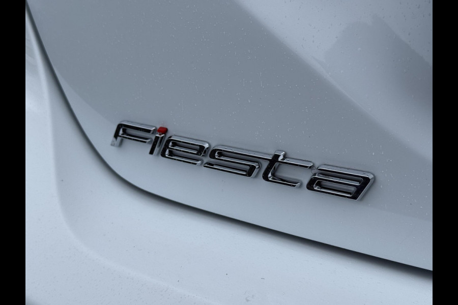 Ford Fiesta 1.0 EcoBoost Titanium 2e Eigenaar,Camera,Navi,Clima,Cruise,6 Bak,Lm velgen,Pdc V+A,N.A.P,102pk,B&O Soundsystem,Weinig km,Zeer Zuinig,Apk tot 11-2026