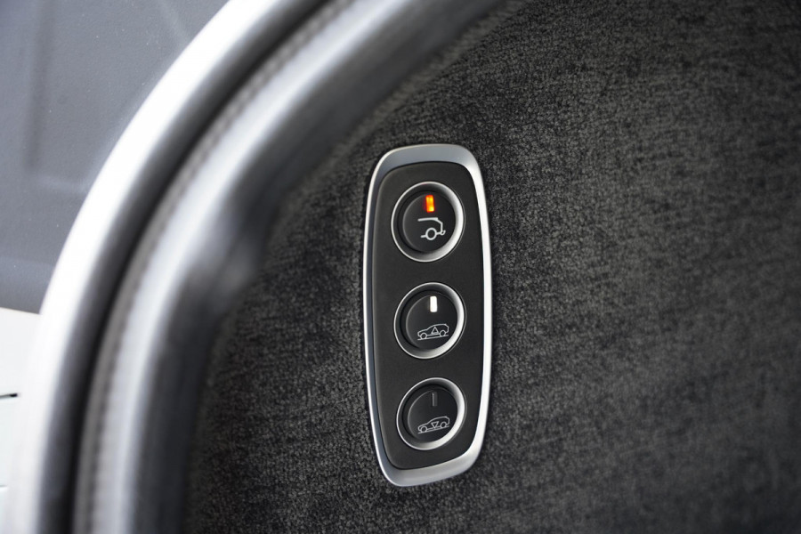 Aston Martin Dbx 4.0 V8 707 Carbon 23 Inch Ceramic Brakes