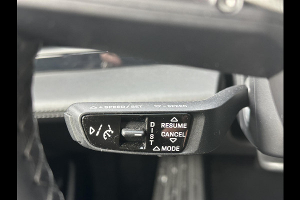 Porsche Taycan Performance 84 kWh BOSE | STUURWIEL+STOELVERWARMING | SPORtCHRONO | ADAPTIVE CRUISE | PORSCHE ONDERHOUDEN |12mnd BOVAG GARANTIE