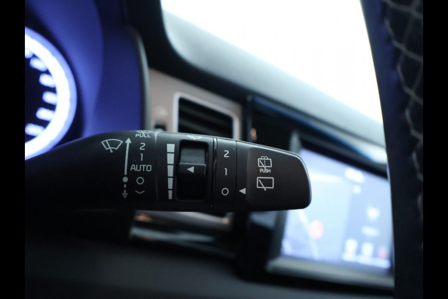 Kia Niro 1.6 GDi Hybrid DynamicLine Camera | Half-Leder | Cruise
