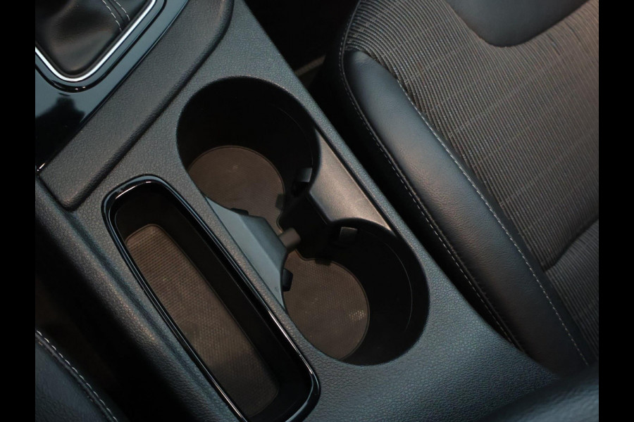 Kia Niro 1.6 GDi Hybrid DynamicLine Camera | Half-Leder | Cruise