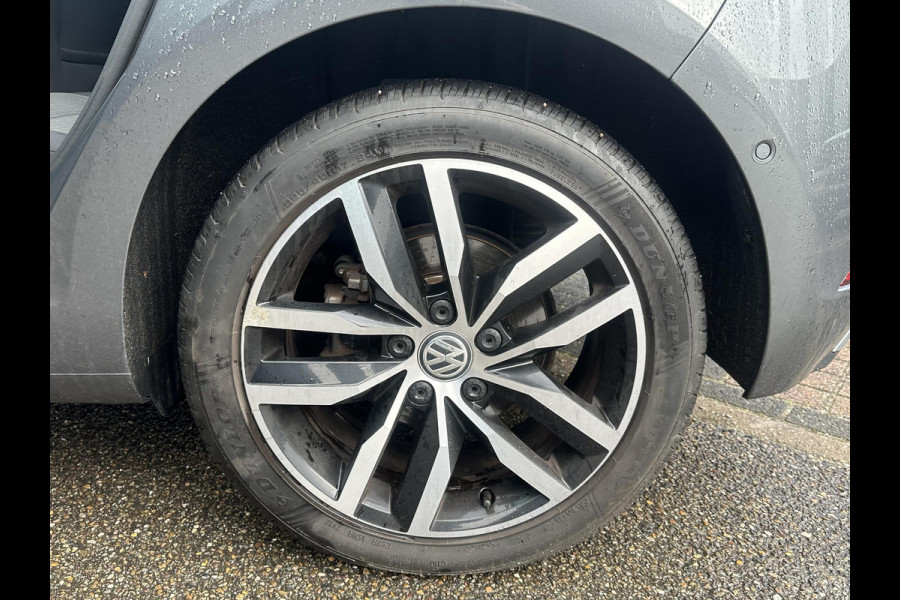 Volkswagen e-Golf E-DITION STOELVERWARMING | KEYLESS ENTRY | DEALER ONDERHOUDEN | RIJKLAARPRIJS