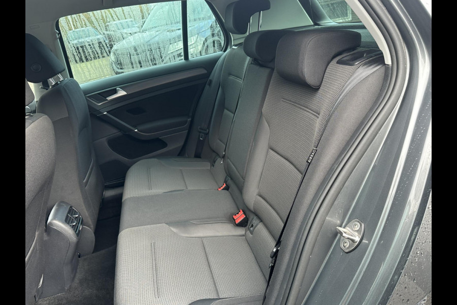 Volkswagen e-Golf E-DITION STOELVERWARMING | KEYLESS ENTRY | DEALER ONDERHOUDEN | RIJKLAARPRIJS