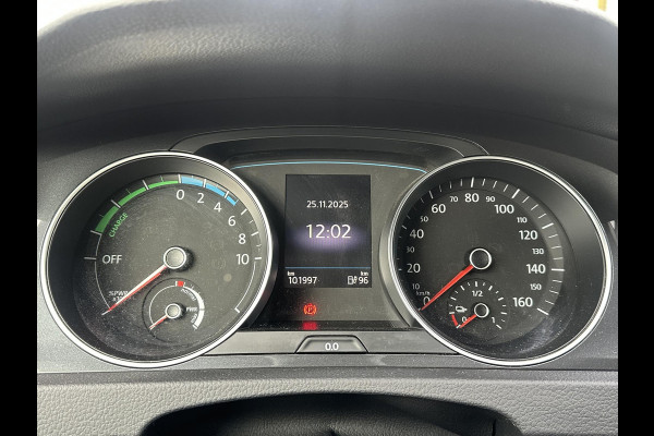 Volkswagen e-Golf E-DITION STOELVERWARMING | KEYLESS ENTRY | DEALER ONDERHOUDEN | RIJKLAARPRIJS