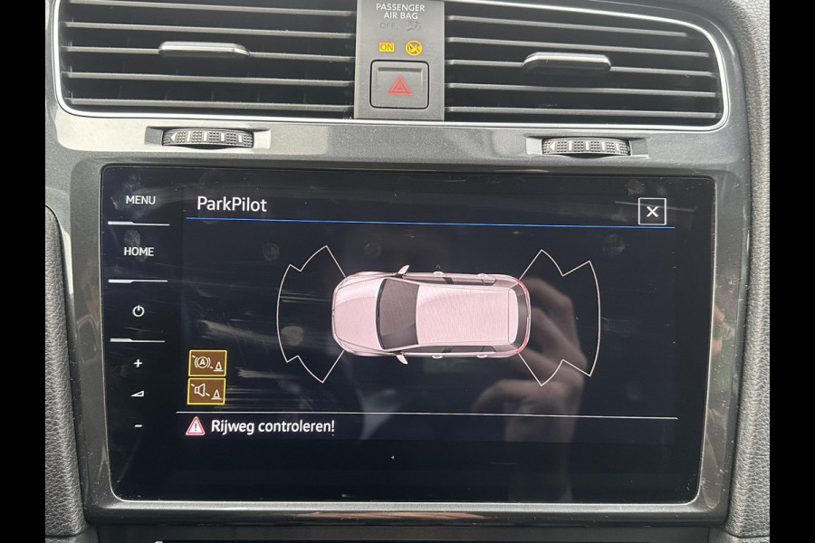 Volkswagen e-Golf E-DITION STOELVERWARMING | KEYLESS ENTRY | DEALER ONDERHOUDEN | RIJKLAARPRIJS