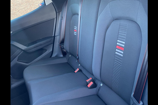 Seat Ibiza 1.0 TSI FR Autom. Bus. Intense Pano/ Beats/ LED/ Privacyglass