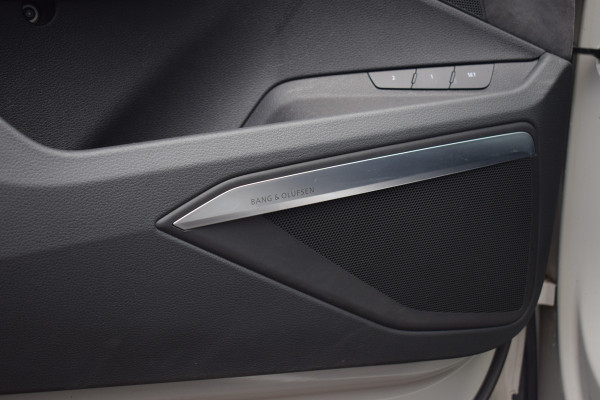 Audi e-tron 55 quattro S edition 95 kWh | 2x S-Line | RS Stoelen | Pano | B&O | Stoelverw.