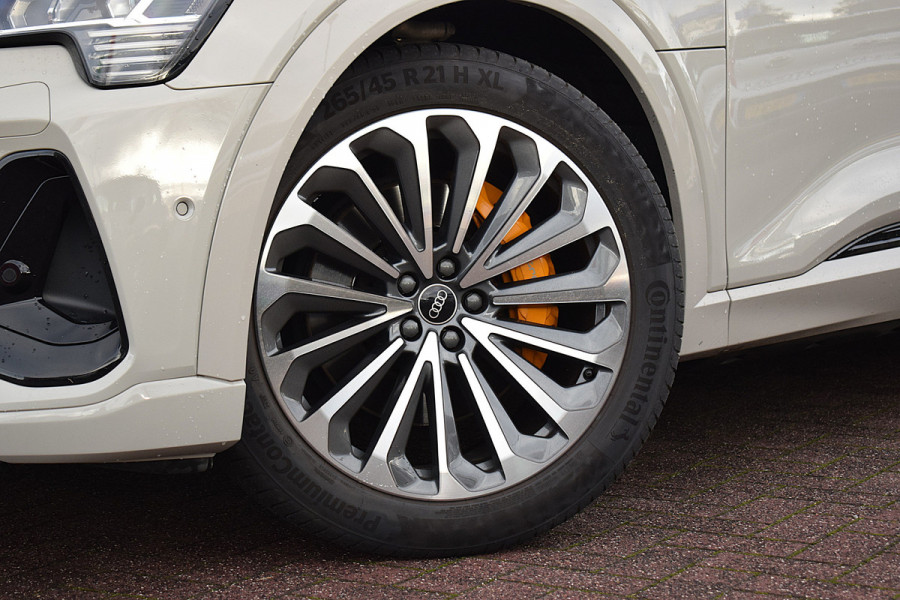 Audi e-tron 55 quattro S edition 95 kWh | 2x S-Line | RS Stoelen | Pano | B&O | Stoelverw.