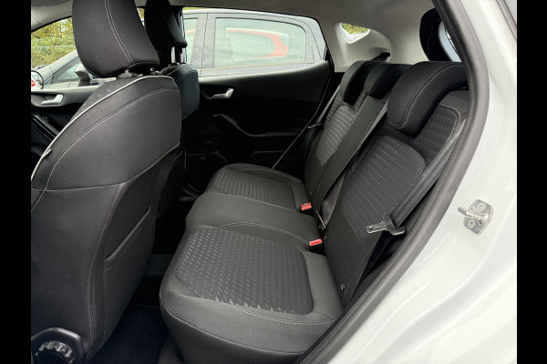 Ford Fiesta 1.0 EcoBoost Titanium 2e Eigenaar,Camera,Navi,Clima,Cruise,6 Bak,Lm velgen,Pdc V+A,N.A.P,102pk,B&O Soundsystem,Weinig km,Zeer Zuinig,Apk tot 11-2026