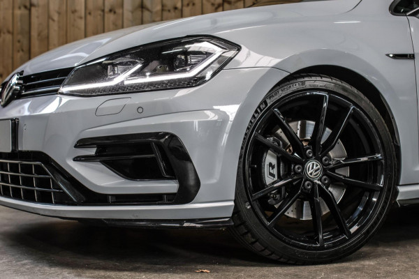 Volkswagen Golf 2.0 TSI 4Motion R *Akra*Pano*DCC*Dynaudio*Camera*leder*