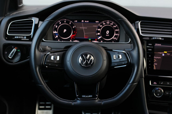 Volkswagen Golf 2.0 TSI 4Motion R *Akra*Pano*DCC*Dynaudio*Camera*leder*