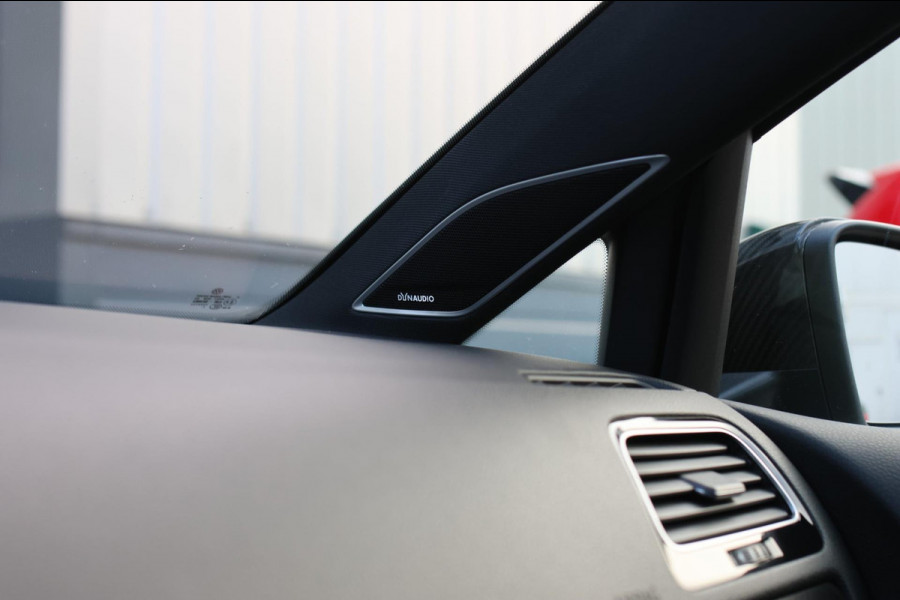 Volkswagen Golf 2.0 TSI 4Motion R *Akra*Pano*DCC*Dynaudio*Camera*leder*