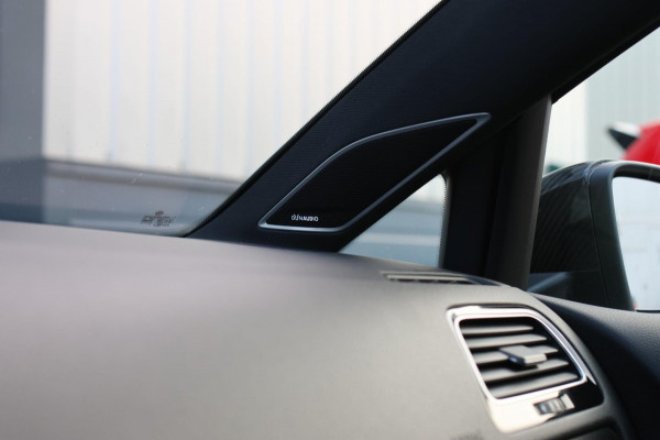Volkswagen Golf 2.0 TSI 4Motion R *Akra*Pano*DCC*Dynaudio*Camera*leder*