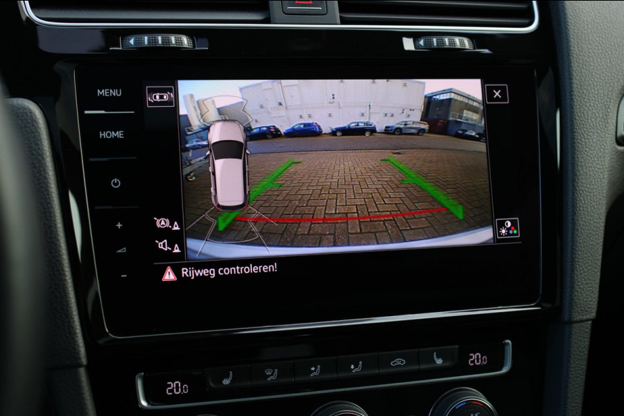 Volkswagen Golf 2.0 TSI 4Motion R *Akra*Pano*DCC*Dynaudio*Camera*leder*