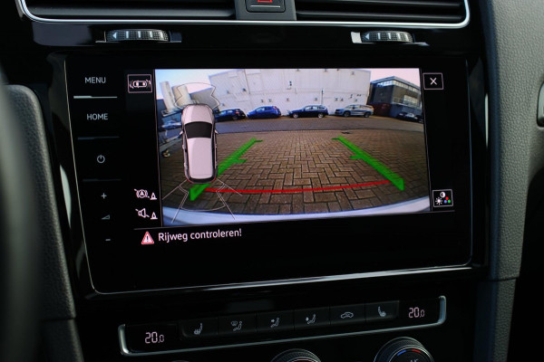 Volkswagen Golf 2.0 TSI 4Motion R *Akra*Pano*DCC*Dynaudio*Camera*leder*