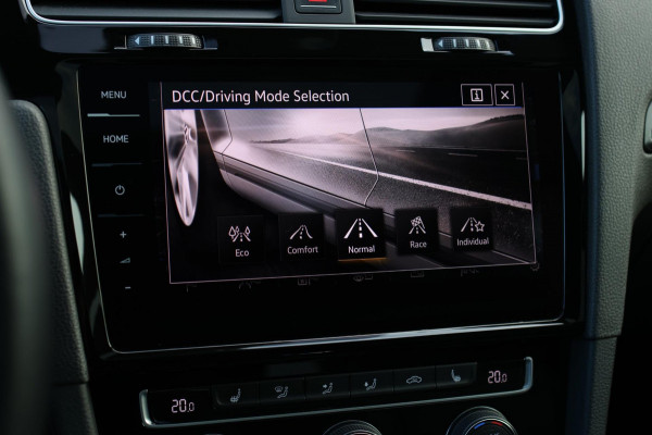 Volkswagen Golf 2.0 TSI 4Motion R *Akra*Pano*DCC*Dynaudio*Camera*leder*