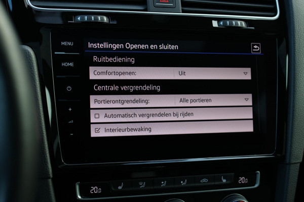 Volkswagen Golf 2.0 TSI 4Motion R *Akra*Pano*DCC*Dynaudio*Camera*leder*