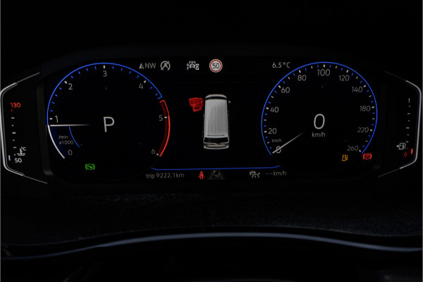 Volkswagen Transporter 6.1 2.0 TDI L2H1 | DC | Bulli | 200PK | Leder | Carplay | Virtual | Adapt Cruise