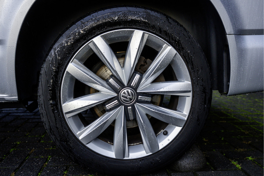 Volkswagen Transporter 6.1 2.0 TDI L2H1 | DC | Bulli | 200PK | Leder | Carplay | Virtual | Adapt Cruise