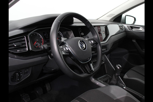 Volkswagen Polo 1.0 TSI 110pk Highline | Navigatie | Apple Carplay/Android Auto | Parkeersensoren | Adaptive cruise control | Stoelverwarming | Getinte ramen | Climatronic