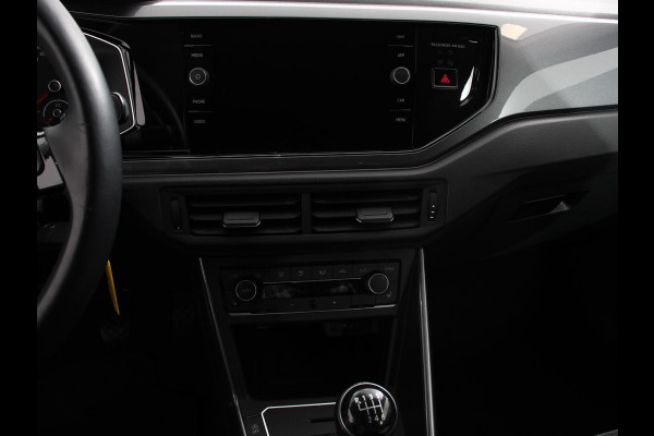 Volkswagen Polo 1.0 TSI 110pk Highline | Navigatie | Apple Carplay/Android Auto | Parkeersensoren | Adaptive cruise control | Stoelverwarming | Getinte ramen | Climatronic