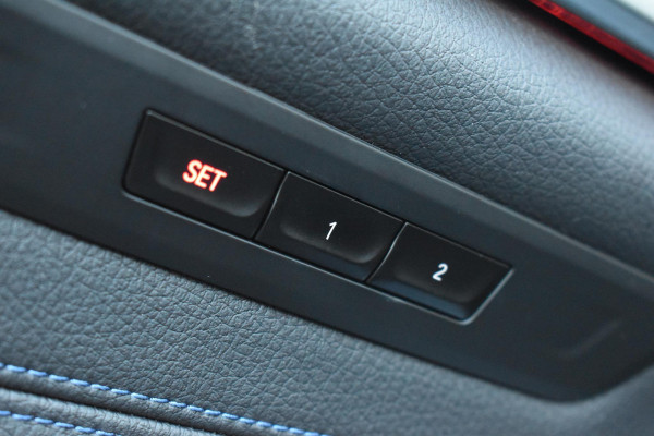 BMW 5 Serie 530e Business Edition Plus M-Pakket HUD Pano Kuipstoelen ACC H&K