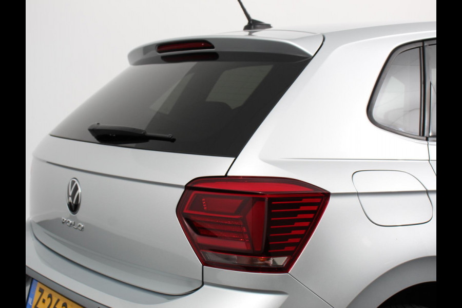Volkswagen Polo 1.0 TSI 110pk Highline | Navigatie | Apple Carplay/Android Auto | Parkeersensoren | Adaptive cruise control | Stoelverwarming | Getinte ramen | Climatronic