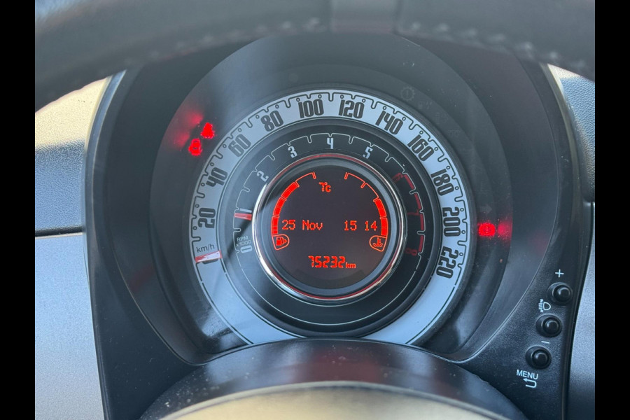 Fiat 500 SPORT 1.2 Fire - Apple Carplay / Navigatie I Airco I Sport & Spoiler pakket I PDC I Xenon I Dealer onderhouden