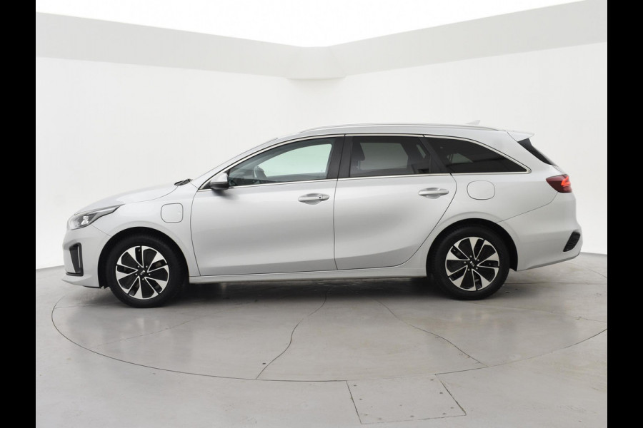 Kia Ceed Sportswagon 1.6 GDI PHEV DYNAMICLINE PLUG-IN 140 PK AUT. + TREKHAAK | CARPLAY | CAMERA | ADAPTIVE CRUISE