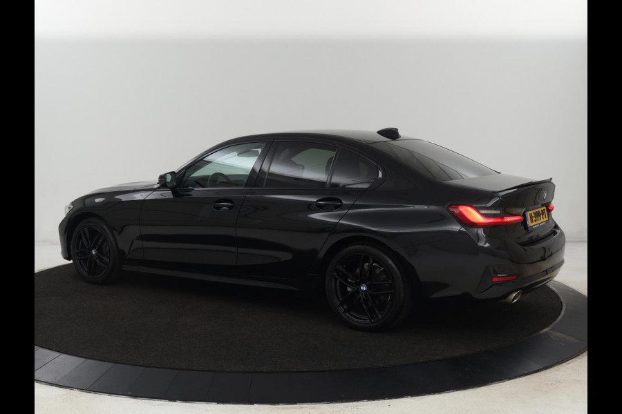 BMW 3-serie 320i Executive | Sport Line | Half leder | Sportstoelen | Carplay | Live Cockpit | Full LED | Navigatie | Parkeerhulp | 18'' | DAB | Climate control | Bluetooth | Cruise control