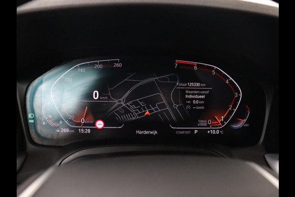 BMW 3-serie 320i Executive | Sport Line | Half leder | Sportstoelen | Carplay | Live Cockpit | Full LED | Navigatie | Parkeerhulp | 18'' | DAB | Climate control | Bluetooth | Cruise control