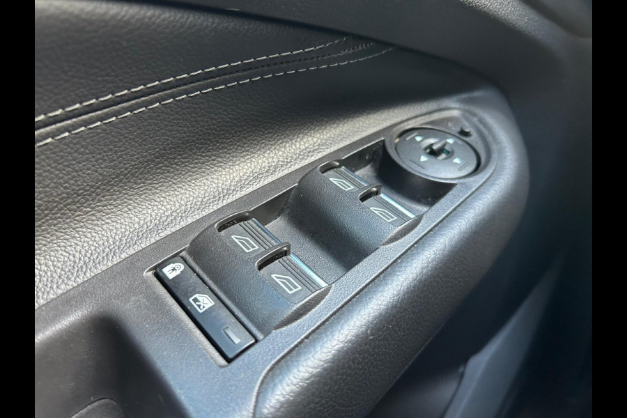 Ford C-MAX 1.5 Titanium Automaat Panodak Leder Xenon FullOption !!NIEUWBINNEN!!