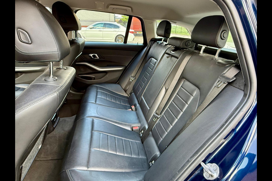 BMW 3 Serie Touring 320e Individual, Laser, Bus. Ed. Plus (NL-auto NAP)