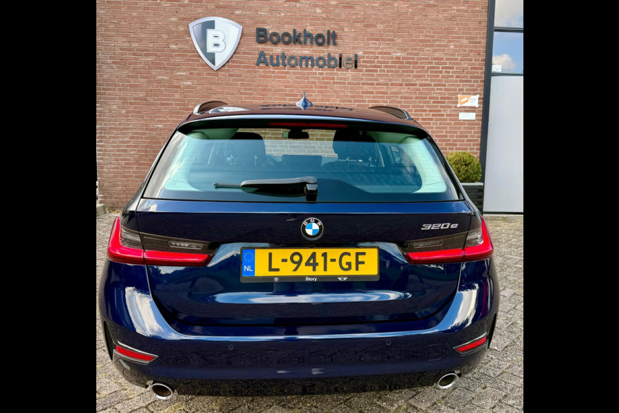 BMW 3 Serie Touring 320e Individual, Laser, Bus. Ed. Plus (NL-auto NAP)