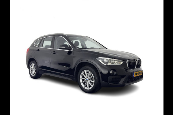 BMW X1 sDrive20i Executive (INCL-BTW) Aut. *LED-LIGHTS | NAVI-FULLMAP | COMFORT-SEATS | ECC | PDC | CRUISE | TOWBAR | 17''ALU*