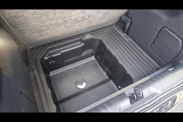 Ford Puma 1.0 EcoBoost Hybrid Titanium 125pk | Driver Assistance Pack | Winterpack | Keyless Pack | Elek. Achterklep | SYNC 4 Navigatie