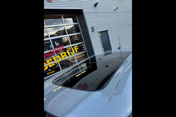 MINI Clubman 1.5 One Pepper II - Panorama dak I Airco I Sport velgen I PDC I Dealer onderhouden