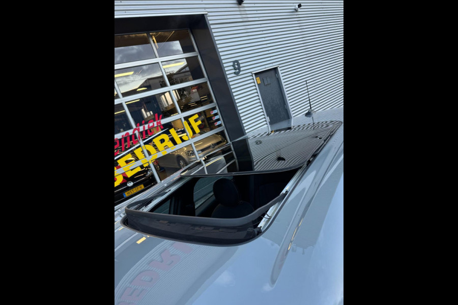 MINI Clubman 1.5 One Pepper II - Panorama dak I Airco I Sport velgen I PDC I Dealer onderhouden