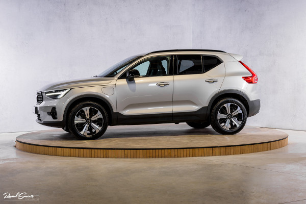 Volvo XC40 1.5 T4 Plug-in hybrid Ultimate Dark | Panorama dak | Cruise control | Harman Kardon | Memory |