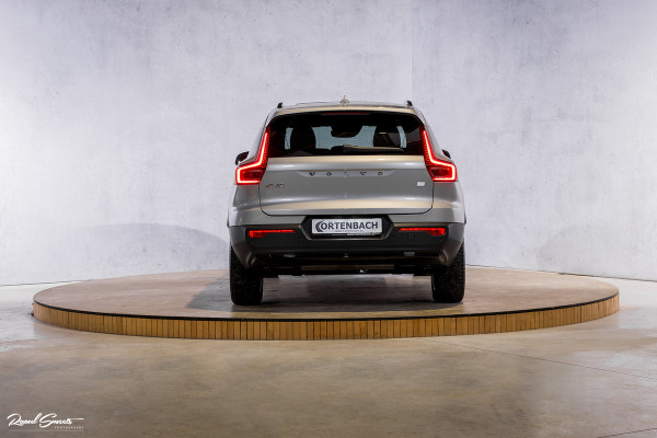 Volvo XC40 1.5 T4 Plug-in hybrid Ultimate Dark | Panorama dak | Cruise control | Harman Kardon | Memory |