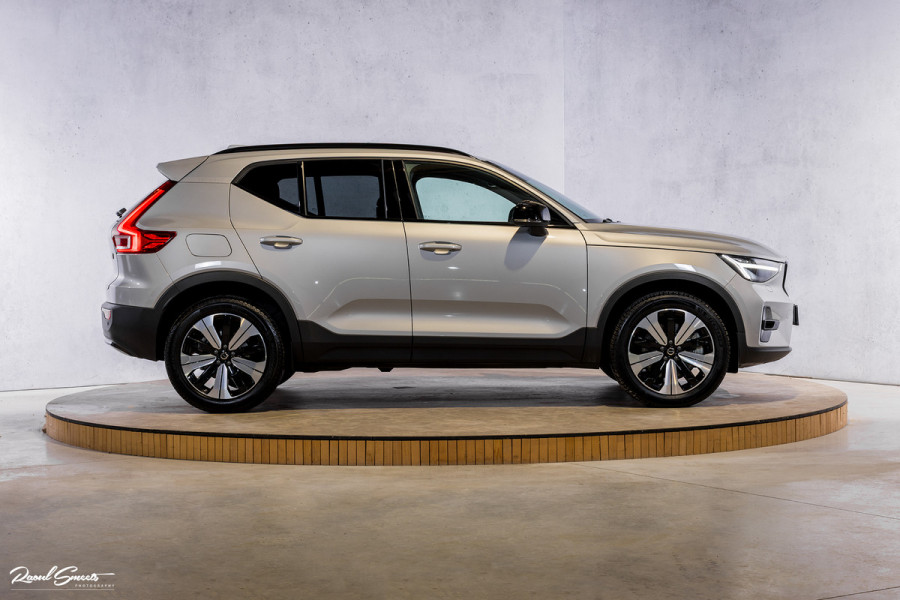 Volvo XC40 1.5 T4 Plug-in hybrid Ultimate Dark | Panorama dak | Cruise control | Harman Kardon | Memory |