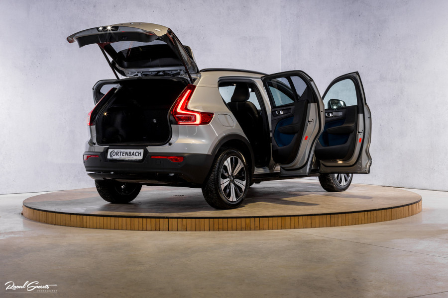 Volvo XC40 1.5 T4 Plug-in hybrid Ultimate Dark | Panorama dak | Cruise control | Harman Kardon | Memory |