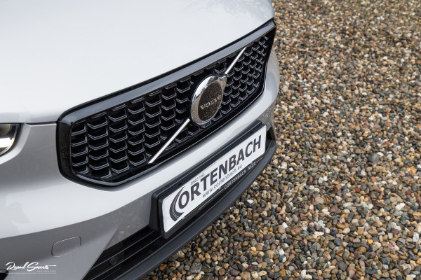 Volvo XC40 1.5 T4 Plug-in hybrid Ultimate Dark | Panorama dak | Cruise control | Harman Kardon | Memory |