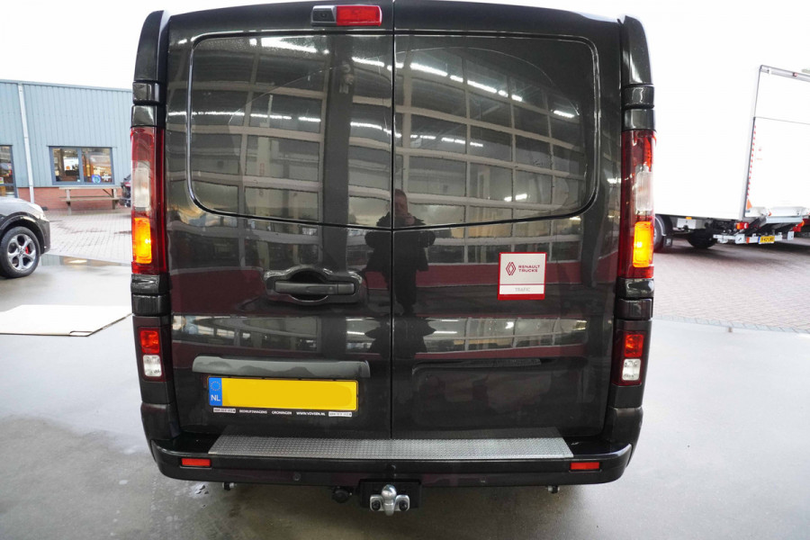 Renault Trafic 2.0 Blue dCi 170pk T30 L2H1 Red Edition Exclusive Automaat Schuifdeur L / R Nr. V142 | Climate | adap.Cruise | Navi | Trekhaak