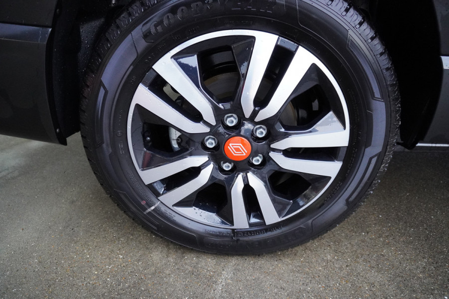 Renault Trafic 2.0 Blue dCi 170pk T30 L2H1 Red Edition Exclusive Automaat Schuifdeur L / R Nr. V142 | Climate | adap.Cruise | Navi | Trekhaak